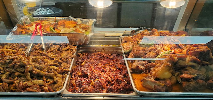 Prepared hot food counter
